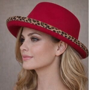 First Issue Liz Claiborne Red Wool Felt Hat Leopard Print Faux Fur Rolled Brim